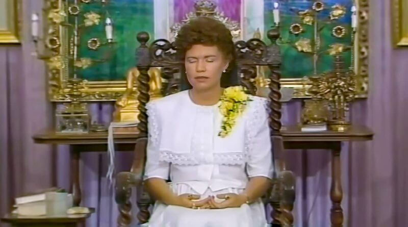 A Child’s Rosary with Mother Mary July 3, 1984