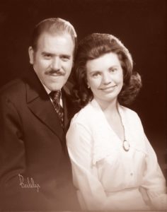 Mark and Elizabeth Clare Prophet Late 1960s