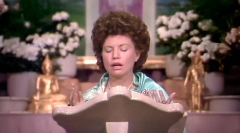 Decree 60.07 - Thirty Three Fiats of the Light - The Buddhas in Winter 1982