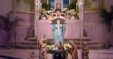 Decree Blue Lightning is Thy Love (10.16)