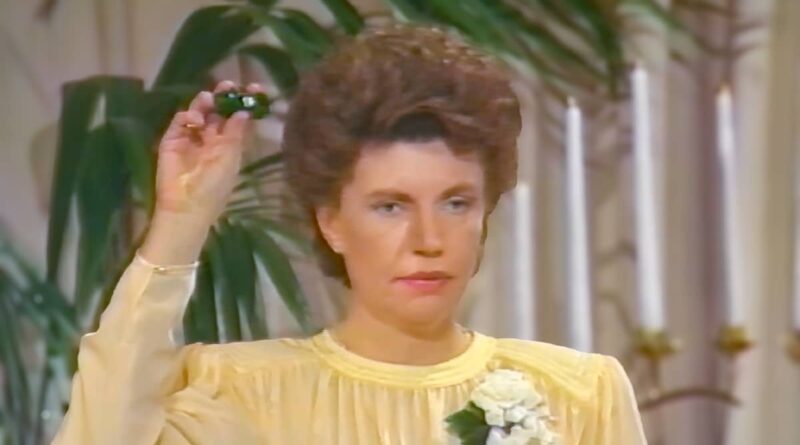 Teaching on the Emerald Blessing - Saint Germain is a Living Master