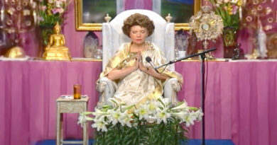 Dictation by Beloved Kuan Yin, Be Kind to One Another - April 11 1993