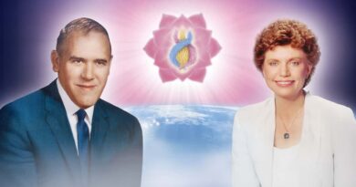 Lecture - Embodiments of Mark and Elizabeth Clare Prophet - September 27, 1973